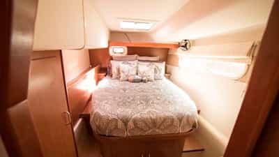 Queen Cabin with En-Suite bathroom