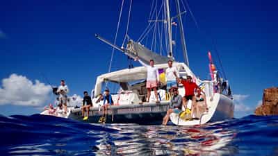 Everybody astern for a crew photo!