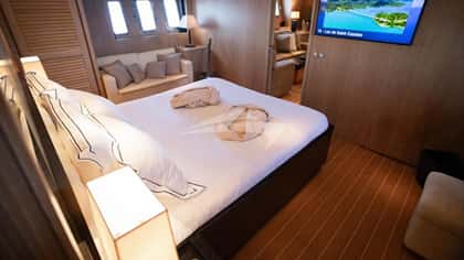 BEST MOUNTAIN 24m motor yacht charter, photo 12