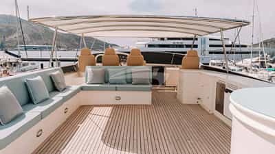Flybridge