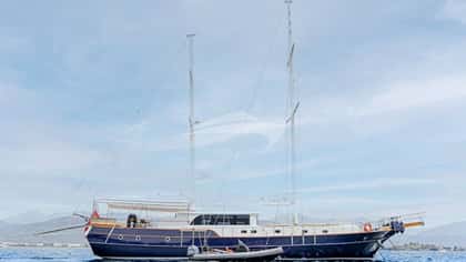 HAPPY DAYS 27m motor yacht charter, photo 10