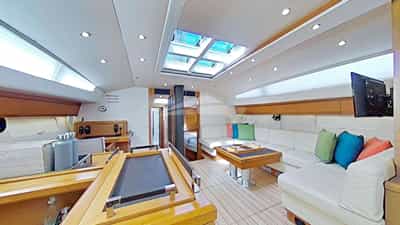 Interior 2