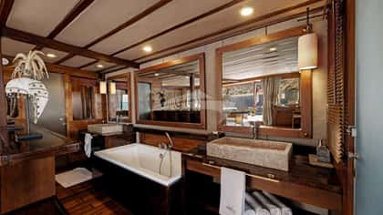 PRANA BY ATZARO 55m motor yacht charter, photo 9