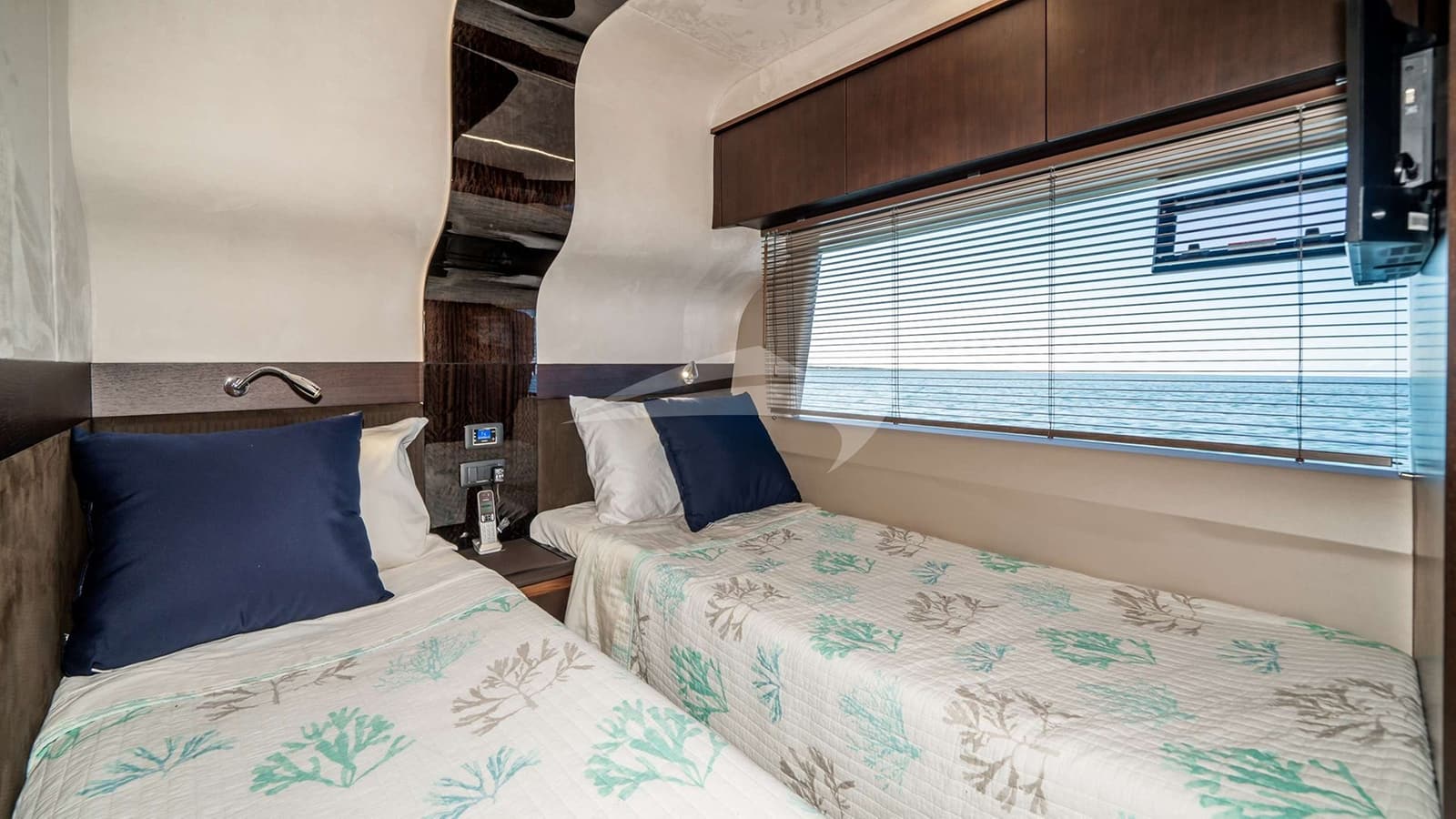RECORD YEAR, photo from the yacht portfolio 10