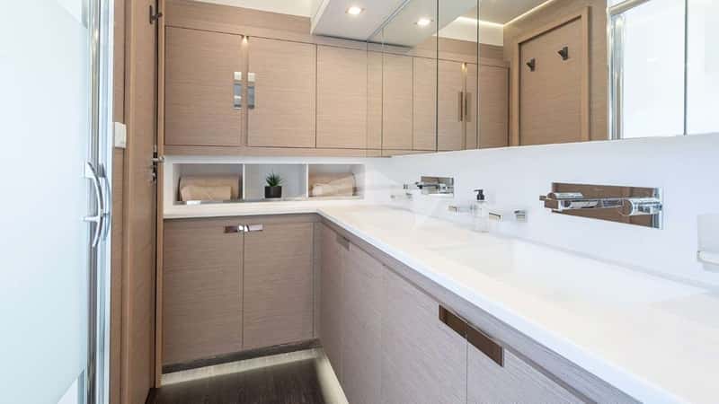JEWEL 20m sailing yacht charter, photo 5
