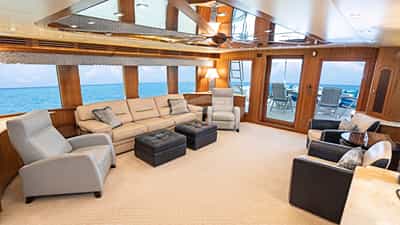 Main Salon aft view