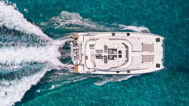 EXPLORION yacht charter photo 3