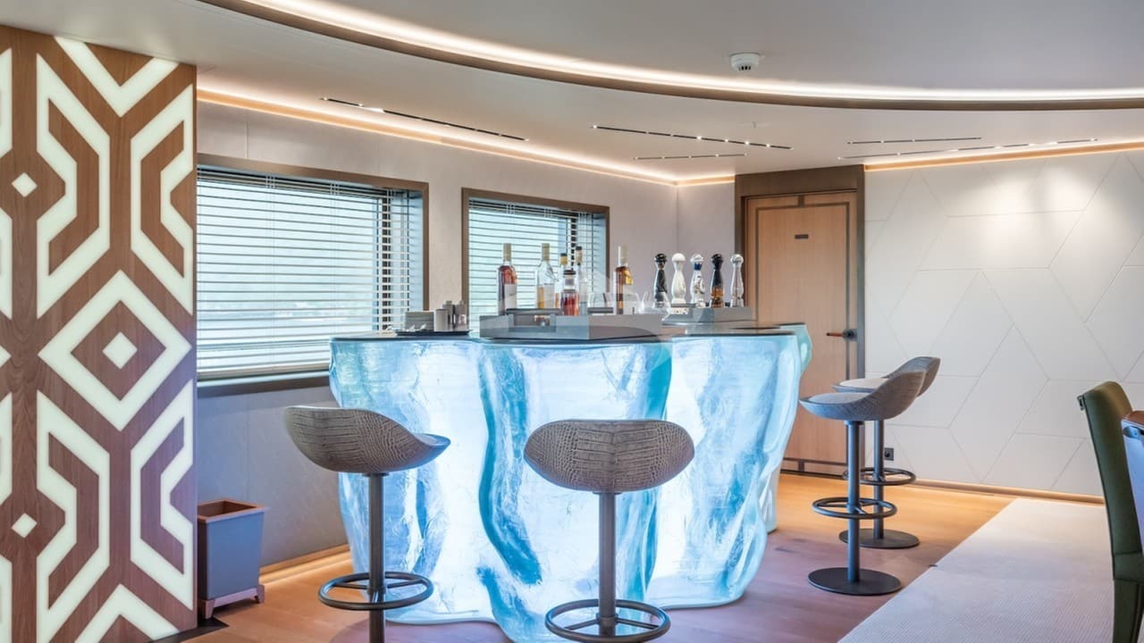 LA DATCHA, photo from the yacht portfolio 23