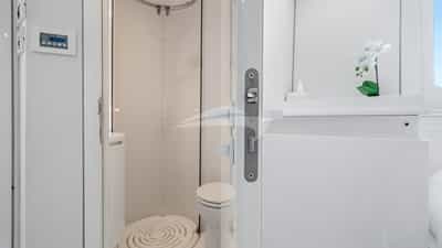 Port Aft Queen Ensuite