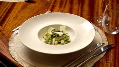 Dining Detail