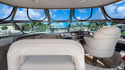 Cockpit Helm