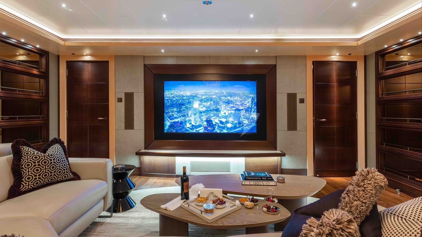 QUANTUM OF SOLACE, photo from the yacht portfolio 14