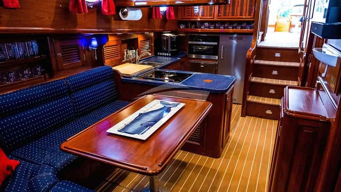 GEM 20m motor yacht charter, photo 2
