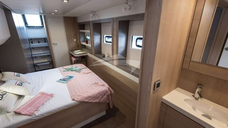 Master cabin suite