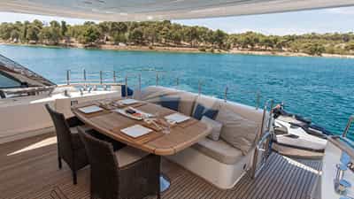 Deck Dining