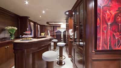 Main Salon Bar