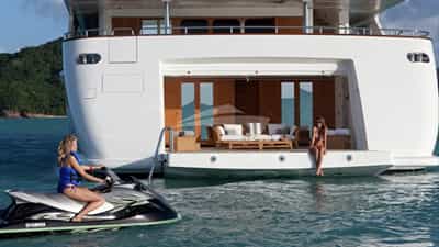 Swim Platform & Toys