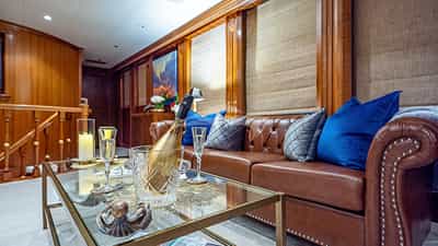 sky lounge