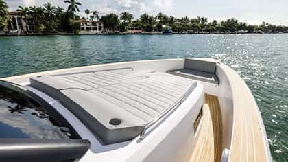 43 PARDO 13m motor yacht charter, photo 11