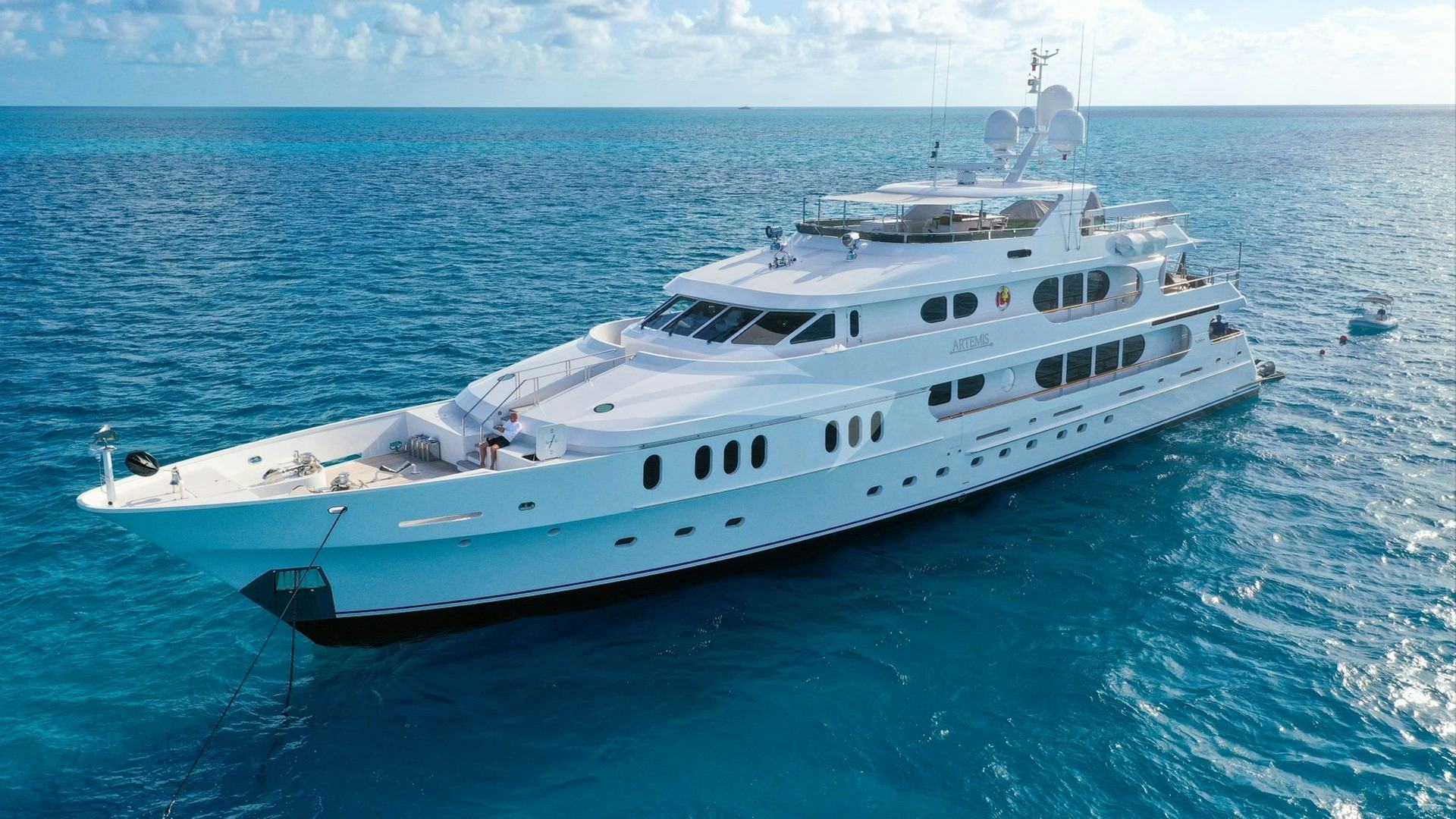 artemis yacht charter