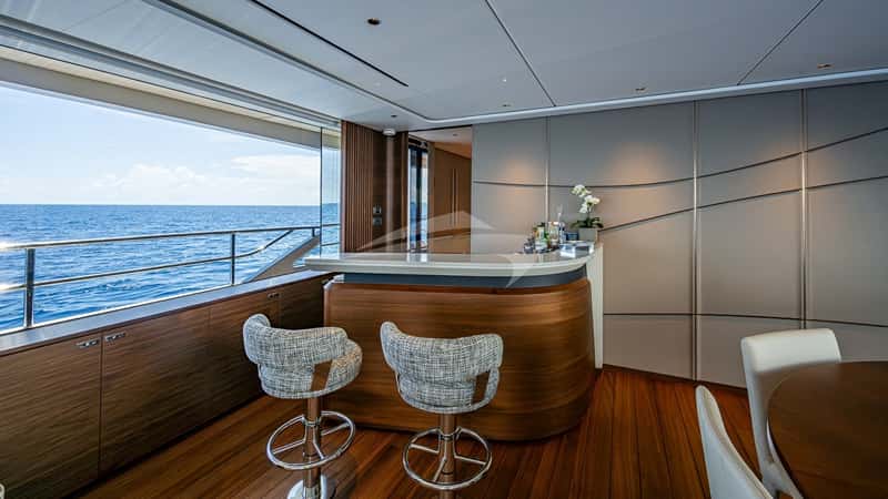 R&R 29m motor yacht charter, photo 10