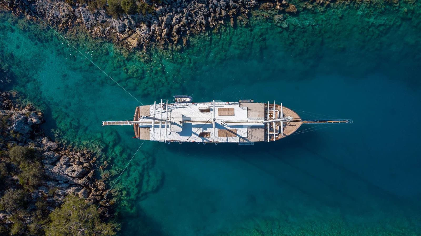 ADMIRAL, photo from the yacht portfolio 4