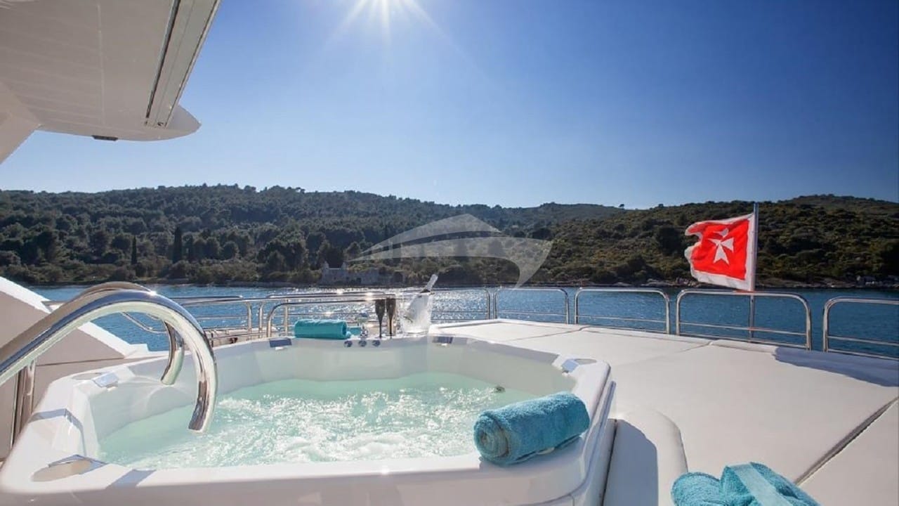 Sun Deck Jacuzzi