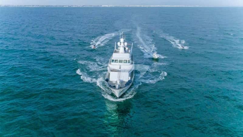 EL CARAN 39m motor yacht charter, photo 2