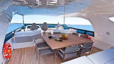 Flybridge