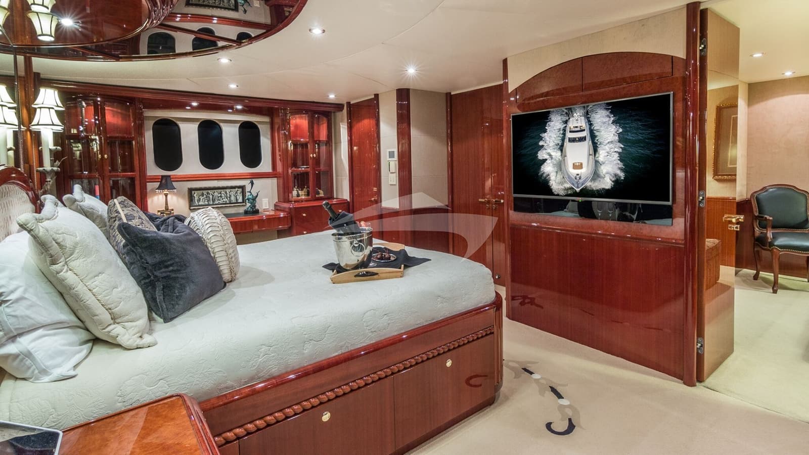 CEDAR ISLAND, photo from the yacht portfolio 13