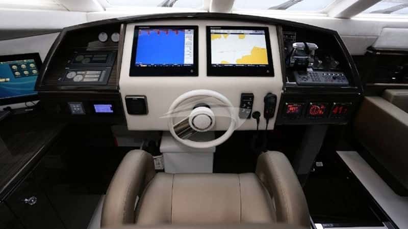 CLOUDS 21m motor yacht charter, photo 10