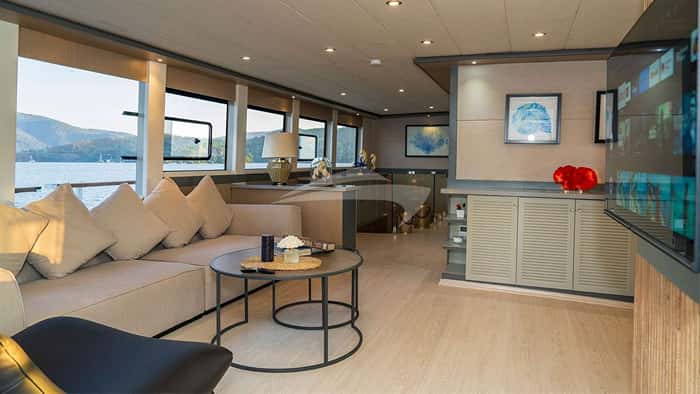 ALBATROS EXPLORER 26m motor yacht charter, photo 2