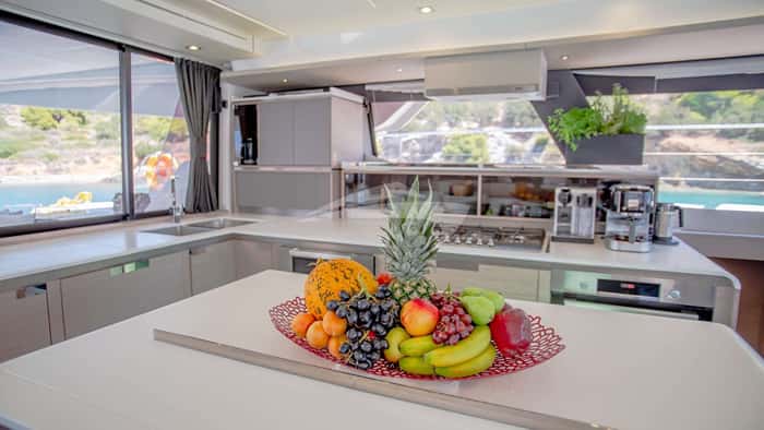 DOLLY 20m sailing yacht charter, photo 2