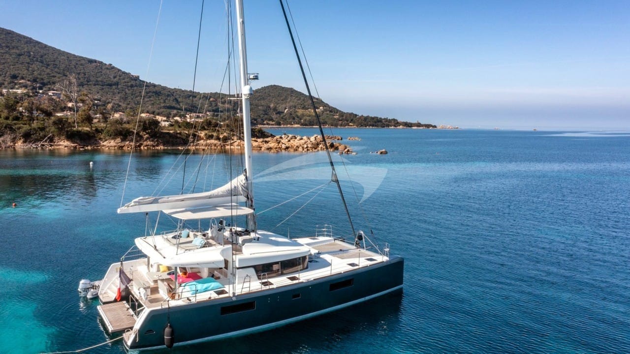 VIGILANT2 at anchor - stef-bravin