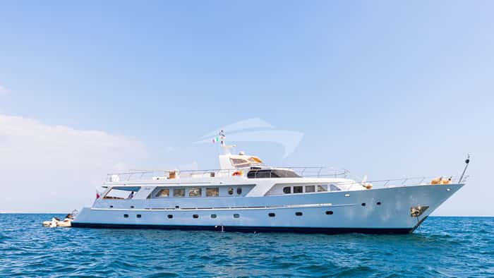 GITANES 35m motor yacht charter, photo 2