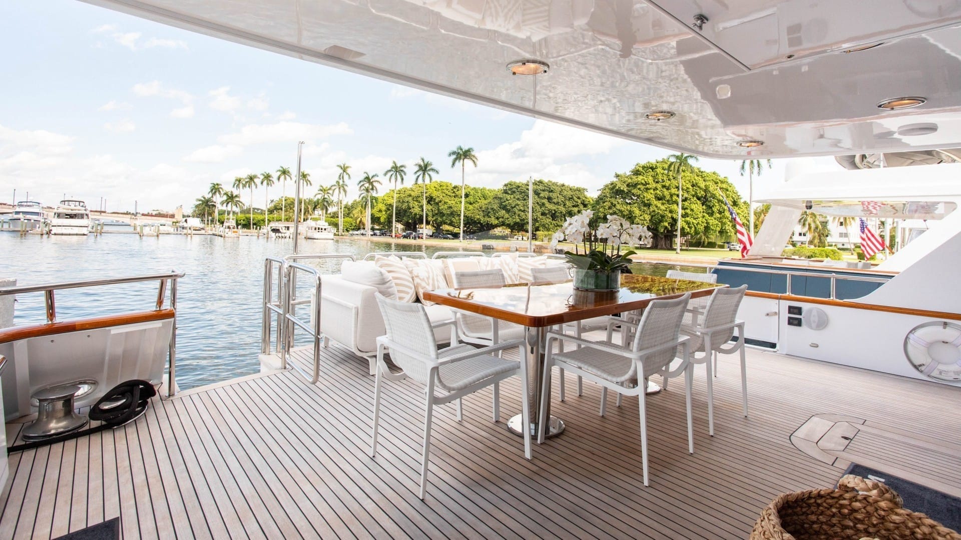 Aft Deck Dining