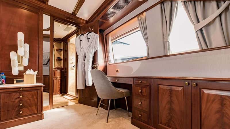 MAMMA MIA 37m motor yacht charter, photo 7