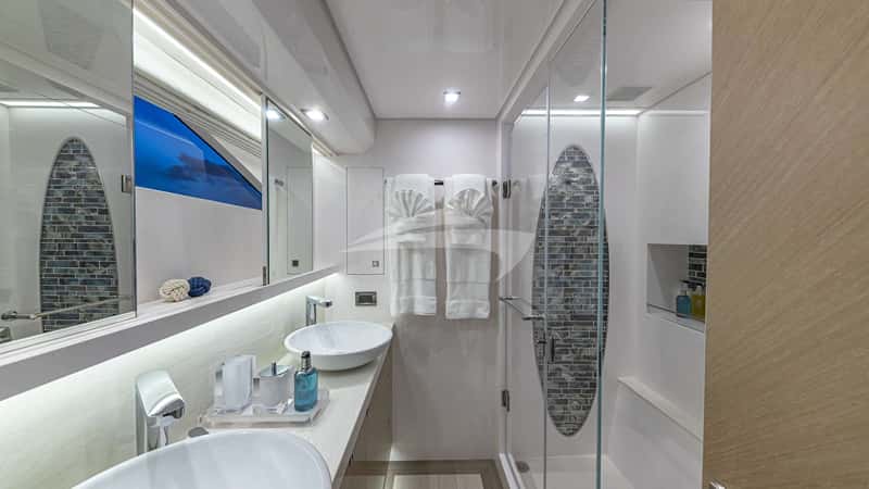 OMAKASE 21m sailing yacht charter, photo 6