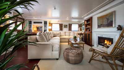 Owners Salon