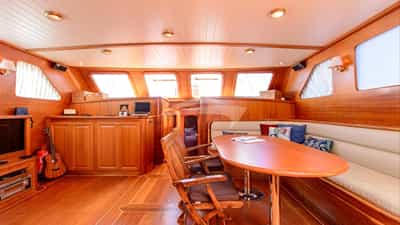 Saloon