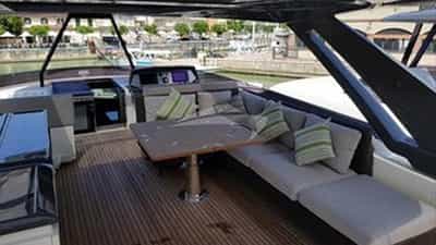 Flybridge Seating