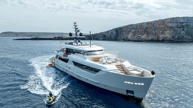 UNIQUE S 36m motor yacht for charter