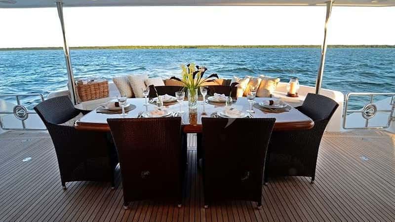 BLUE HORIZON 18m motor yacht charter, photo 10