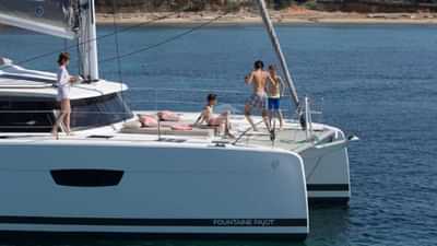 Foredeck lounge area