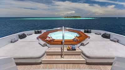Jacuzzi Deck