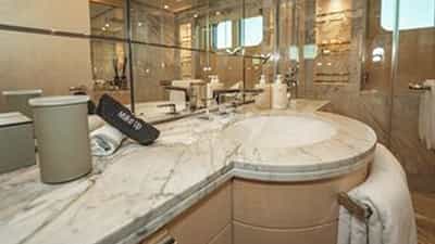 Guest Bathroom 2