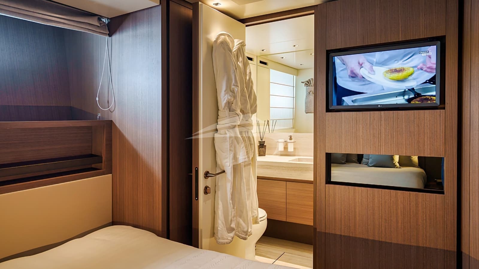 DESTINO, photo from the yacht portfolio 17