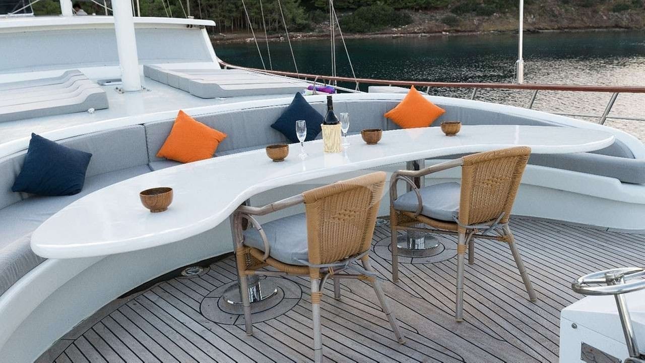 Deck Seating