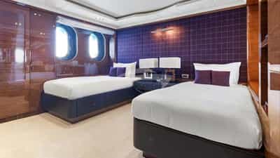 Twin Cabin