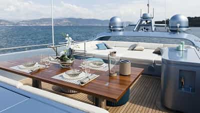Cockpit Dining